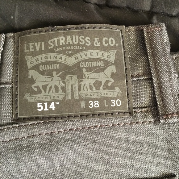 Levi’s - Picture 2 of 2